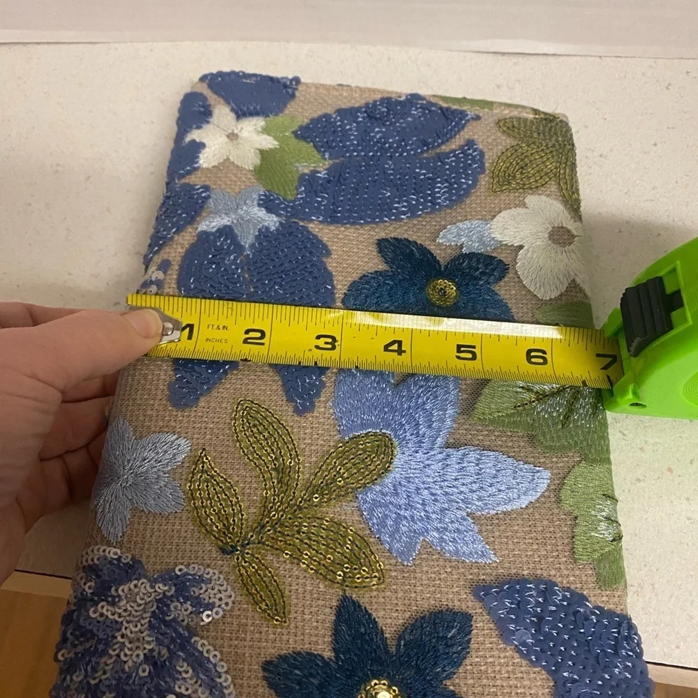 Floral Sequin Envelope Lightweight Straw Clutch
